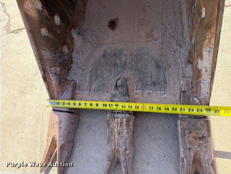 image for item FI2093 2014 Case CX210C excavator
