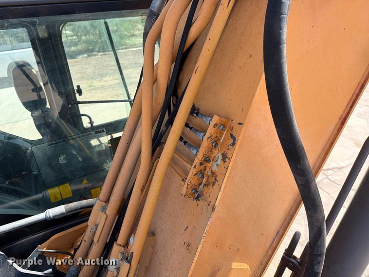 image for item FI2093 2014 Case CX210C excavator