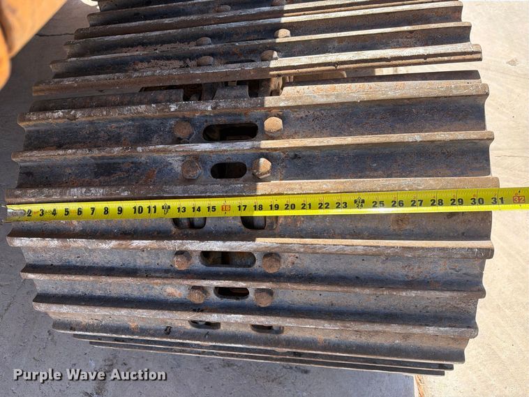 image for item FI2093 2014 Case CX210C excavator