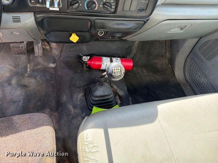 image for item FI2094 2005 Ford F750 fuel truck