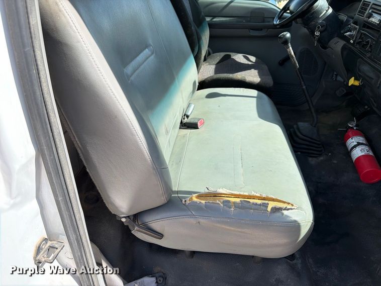 image for item FI2094 2005 Ford F750 fuel truck