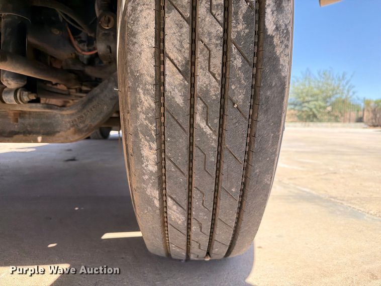 image for item FI2094 2005 Ford F750 fuel truck