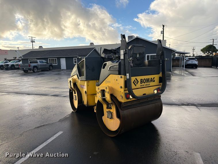 image for item FI2096 2017 Bomag BW 138 AD-5 double drum vibratory roller