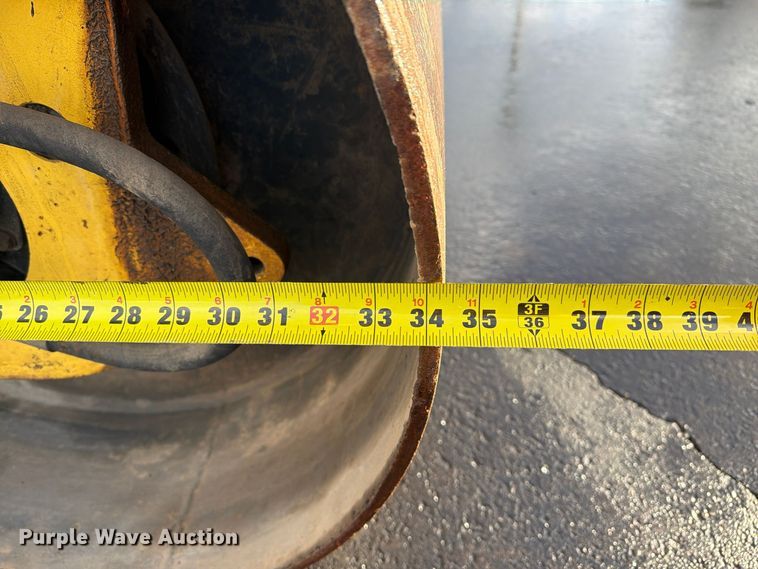 image for item FI2096 2017 Bomag BW 138 AD-5 double drum vibratory roller