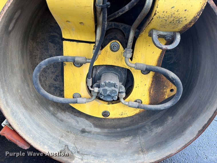 image for item FI2096 2017 Bomag BW 138 AD-5 double drum vibratory roller