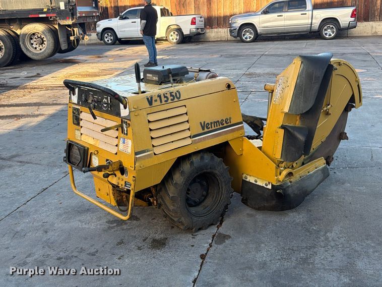 image for item FI2102 Vermeer V-1550 trencher