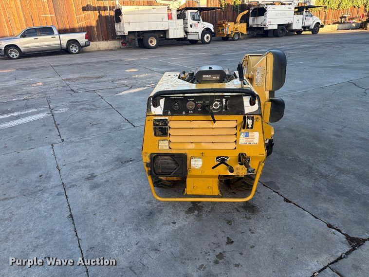 image for item FI2102 Vermeer V-1550 trencher