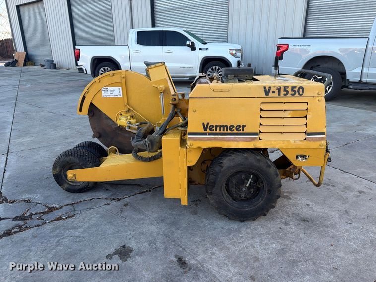 image for item FI2102 Vermeer V-1550 trencher