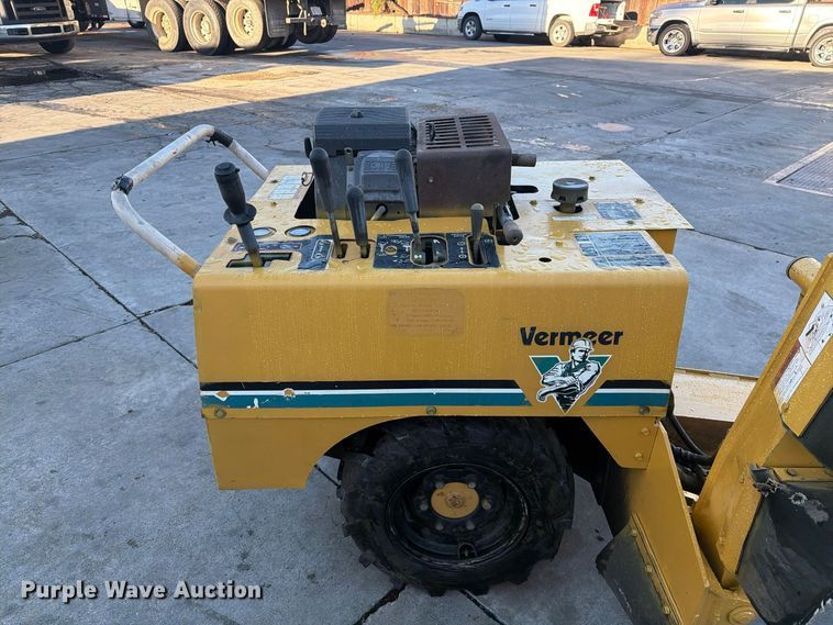 image for item FI2103 Vermeer V1850 trencher