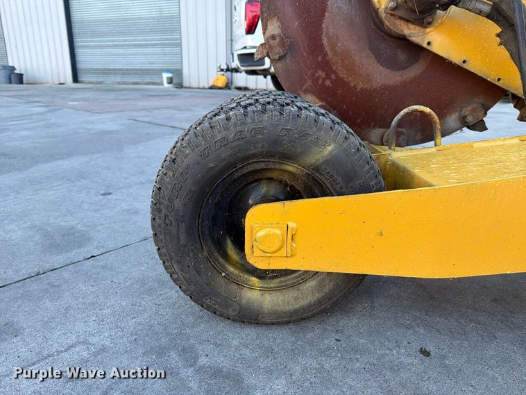 image for item FI2103 Vermeer V1850 trencher