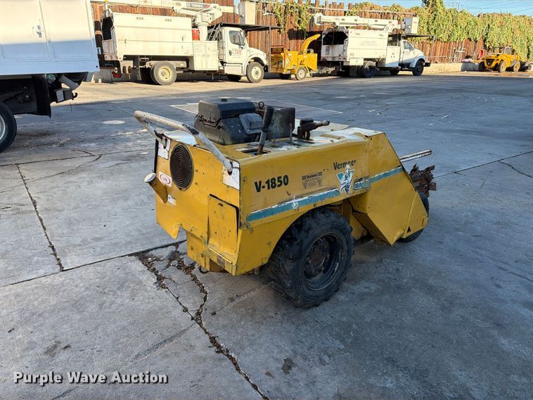 image for item FI2104 Vermeer V-1850 trencher