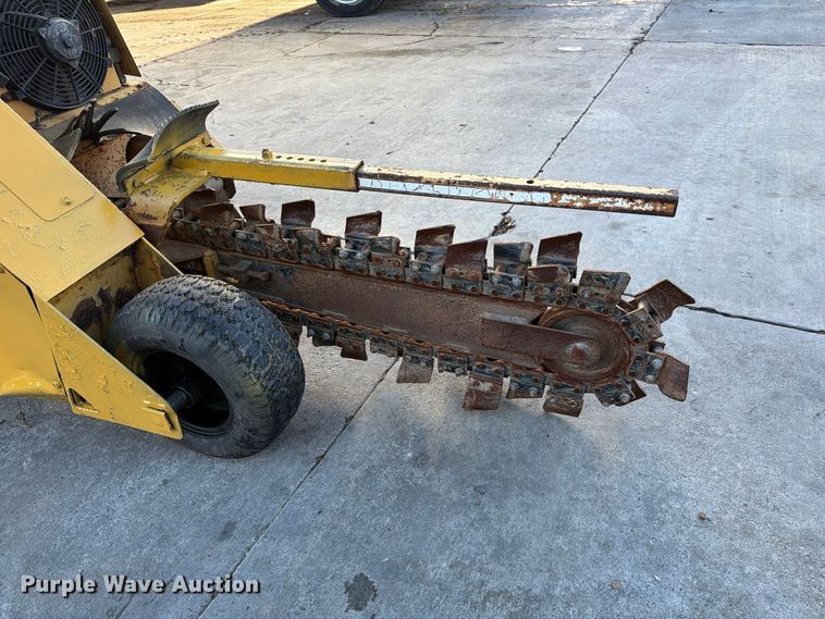 image for item FI2104 Vermeer V-1850 trencher