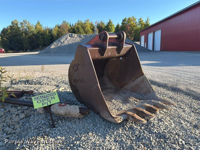 image for item FJ0533 Esco excavator bucket