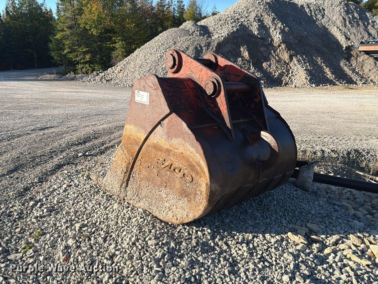 image for item FJ0533 Esco excavator bucket