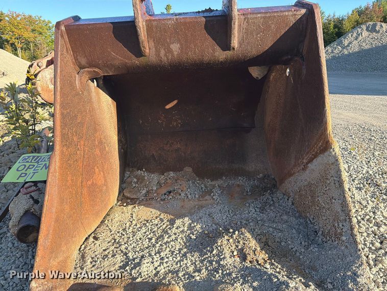 image for item FJ0533 Esco excavator bucket