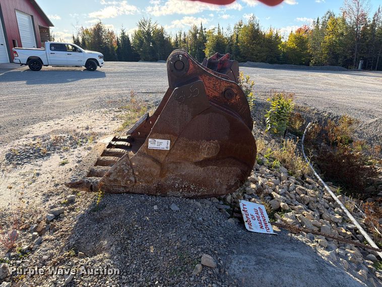 image for item FJ0534 Excavator bucket