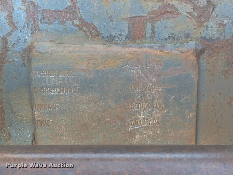 image for item FJ0537 Esco Komatsu PC300LC-6 excavator bucket