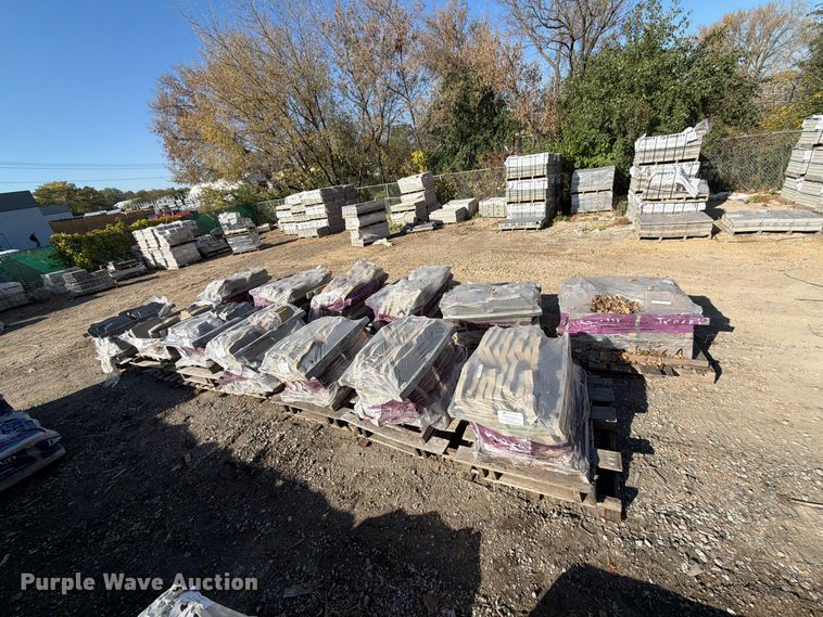 image for item FJ0547 (13) pallets of land scaping stone