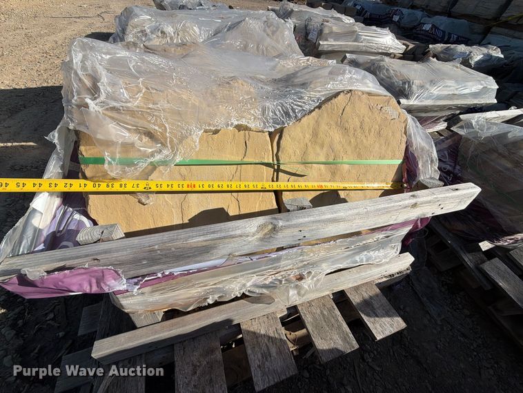 image for item FJ0547 (13) pallets of land scaping stone
