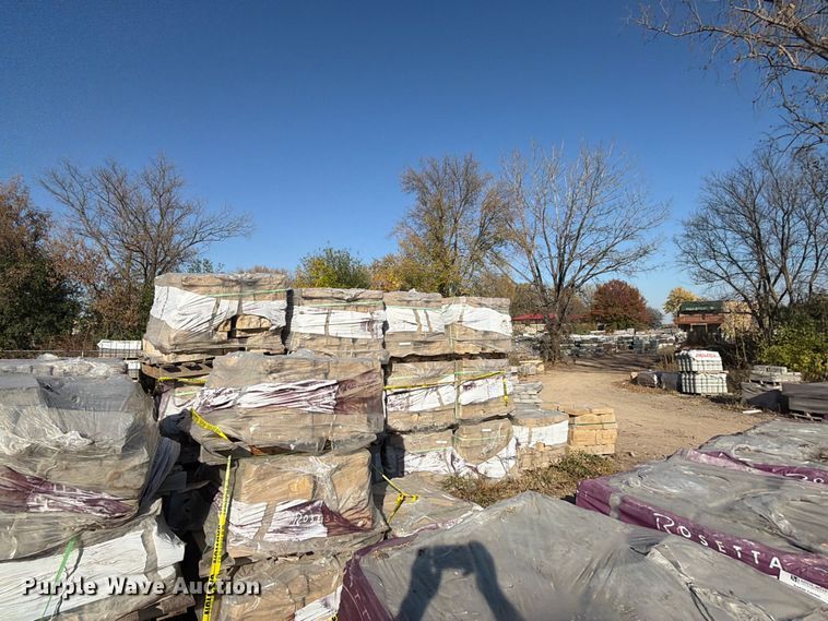 image for item FJ0548 (18) pallets of landscaping stones