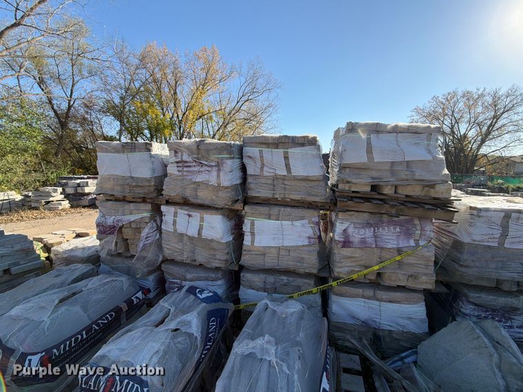 image for item FJ0548 (18) pallets of landscaping stones