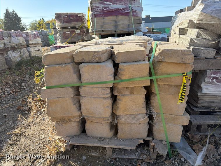 image for item FJ0548 (18) pallets of landscaping stones