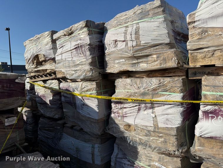 image for item FJ0548 (18) pallets of landscaping stones