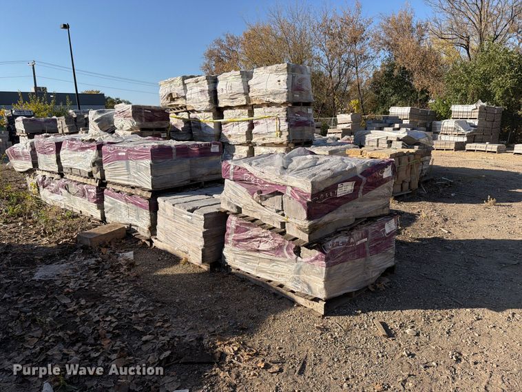 image for item FJ0549 (11) pallets of landscaping stones