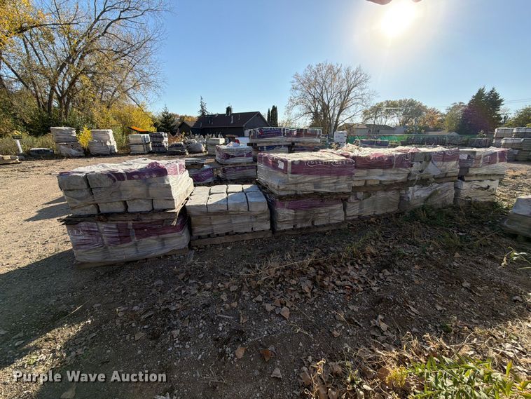 image for item FJ0549 (11) pallets of landscaping stones