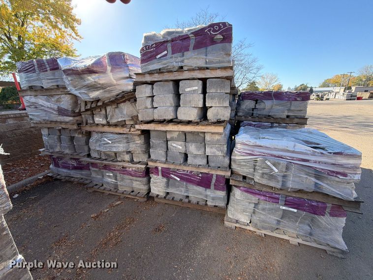 image for item FJ0558 (44) pallets of landscaping stone