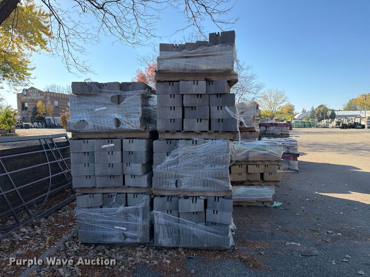 image for item FJ0559 (25) pallets of landscaping bricks