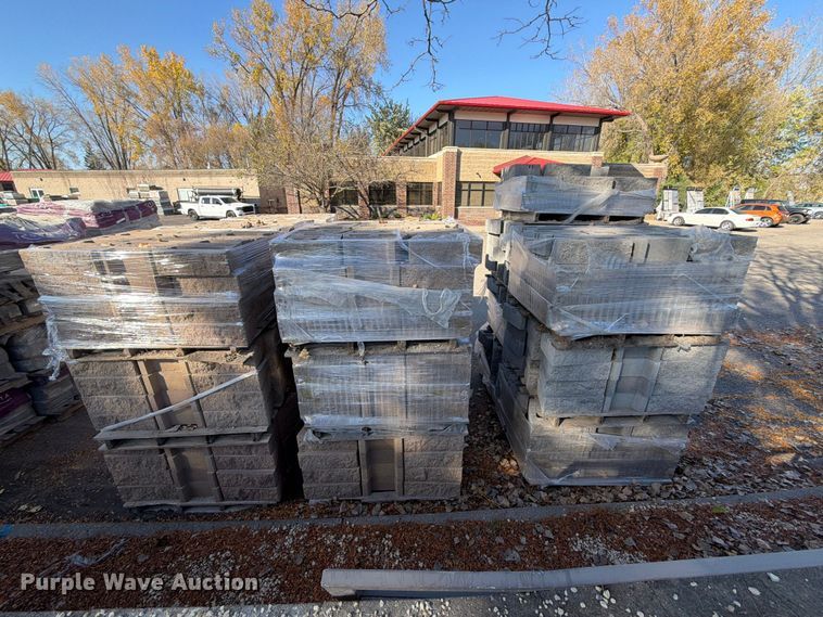 image for item FJ0559 (25) pallets of landscaping bricks
