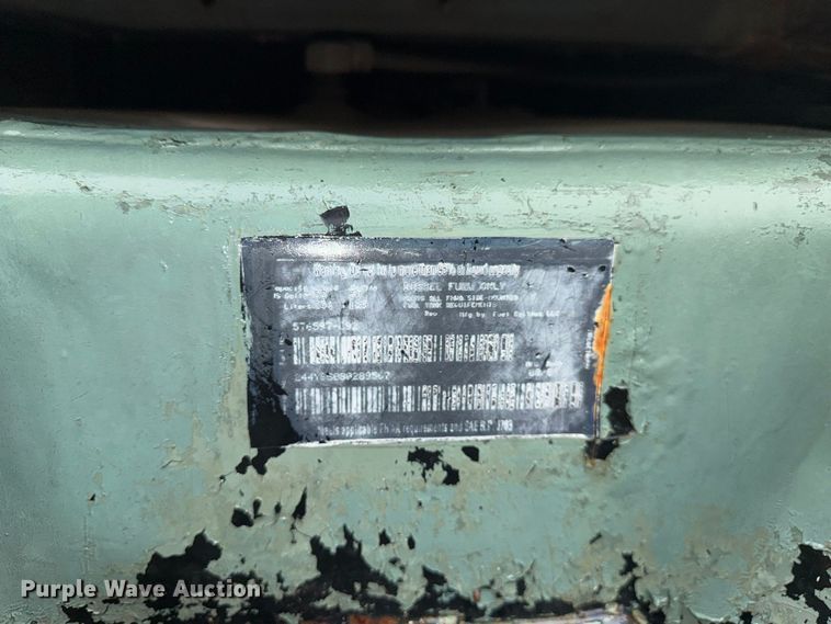 image for item FJ2051 1989 International 1754 dump flatbed truck