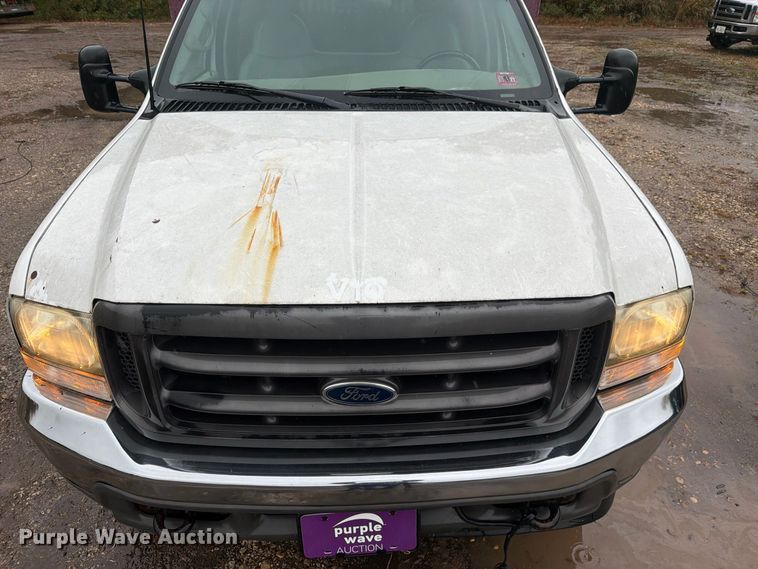 image for item FJ2052 2002 Ford F450 Super Duty dump truck