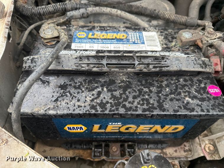 image for item FJ2052 2002 Ford F450 Super Duty dump truck