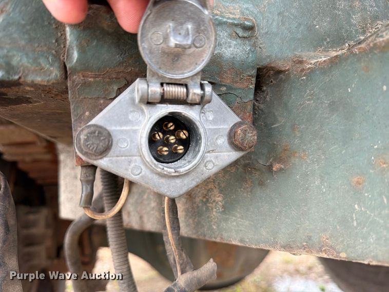 image for item FJ2054 1988 International 1754 dump truck