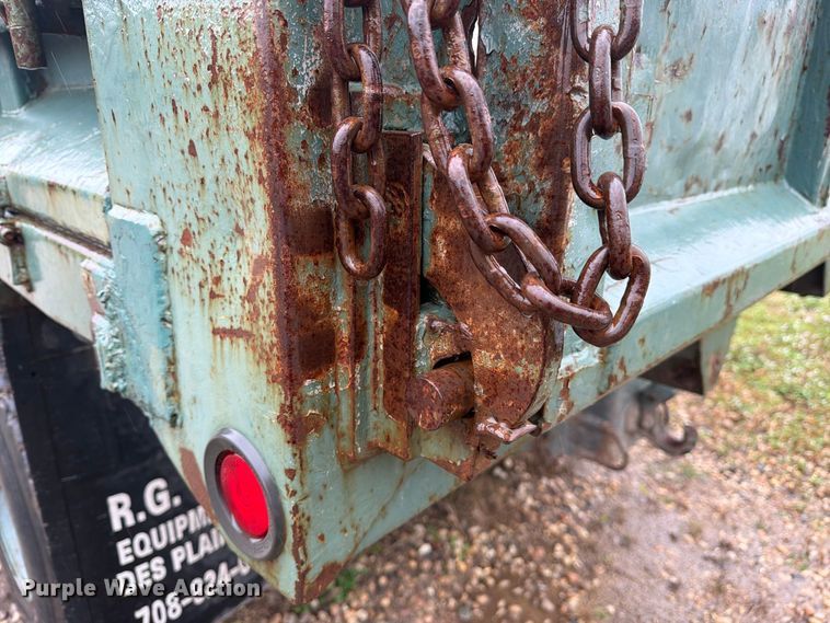 image for item FJ2054 1988 International 1754 dump truck
