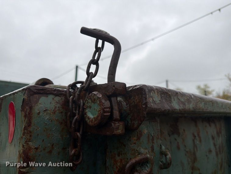 image for item FJ2054 1988 International 1754 dump truck