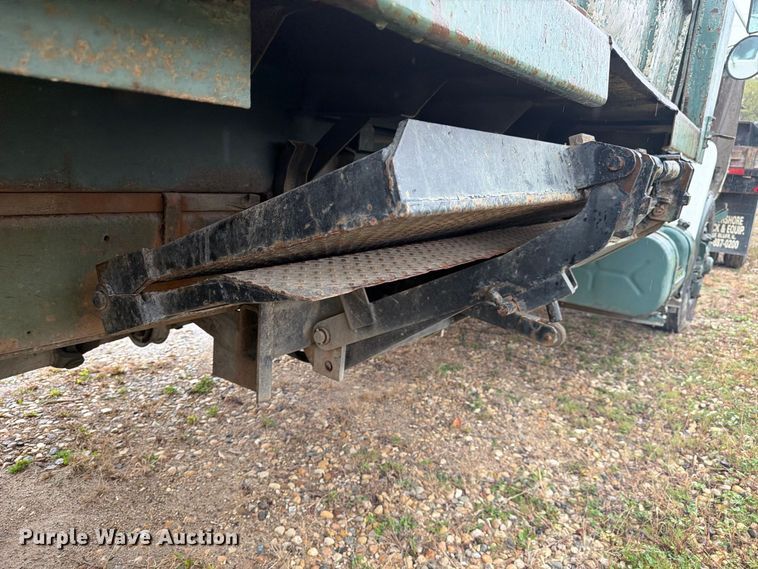 image for item FJ2054 1988 International 1754 dump truck