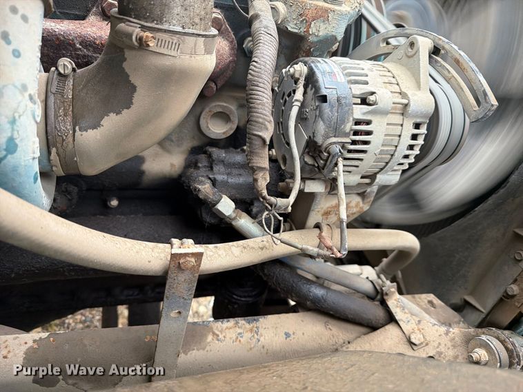 image for item FJ2054 1988 International 1754 dump truck