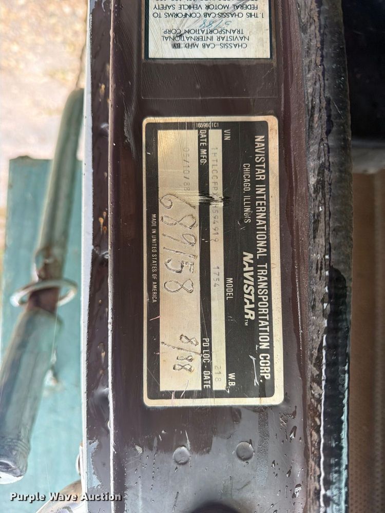 image for item FJ2054 1988 International 1754 dump truck