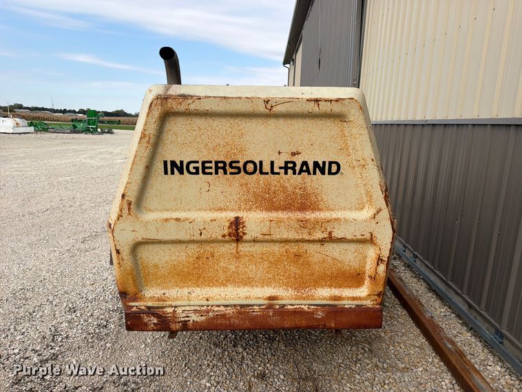 image for item FJ2069 Ingersoll Rand 160 air compressor