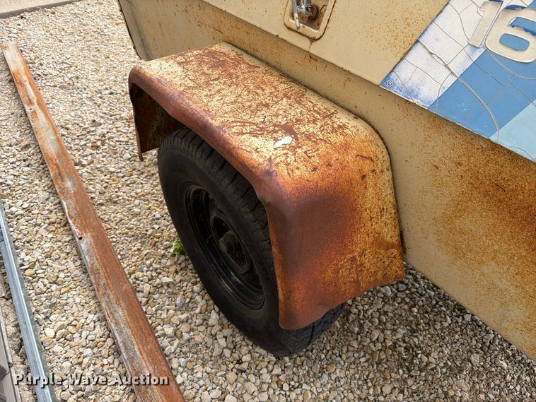 image for item FJ2069 Ingersoll Rand 160 air compressor