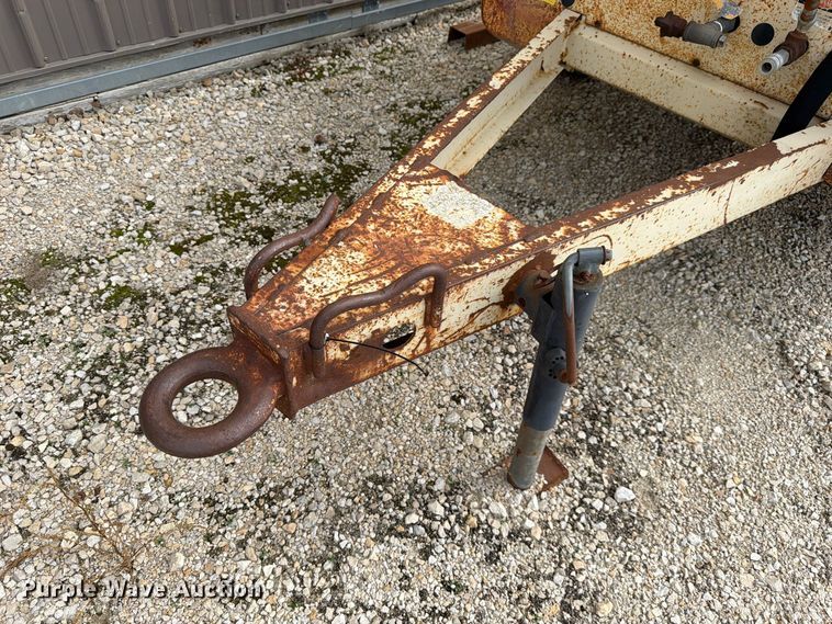 image for item FJ2069 Ingersoll Rand 160 air compressor