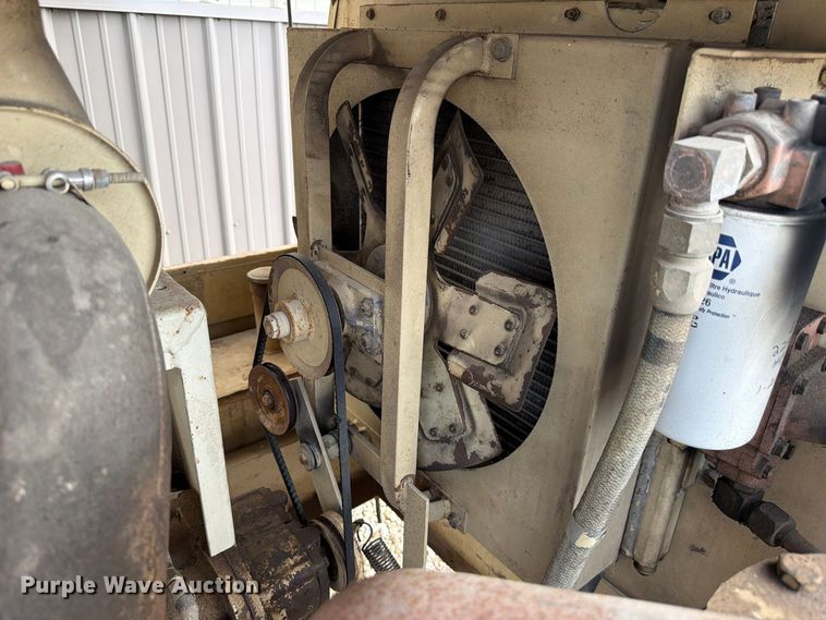 image for item FJ2069 Ingersoll Rand 160 air compressor
