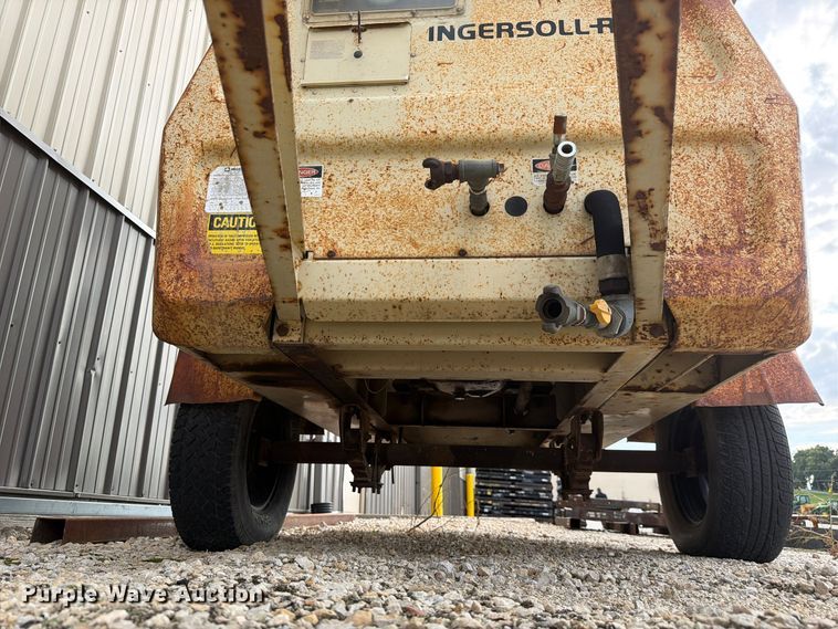 image for item FJ2069 Ingersoll Rand 160 air compressor
