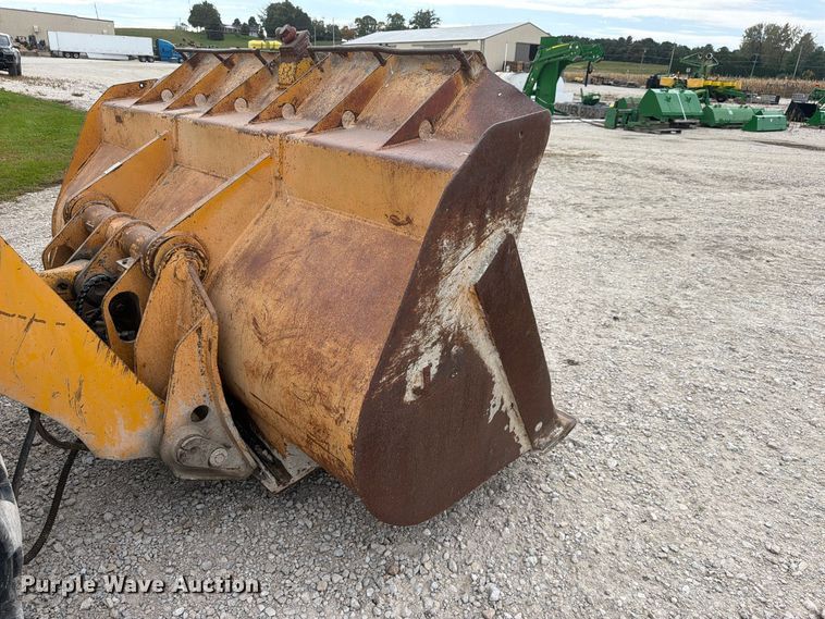image for item FJ2070 1988 John Deere 544E wheel loader