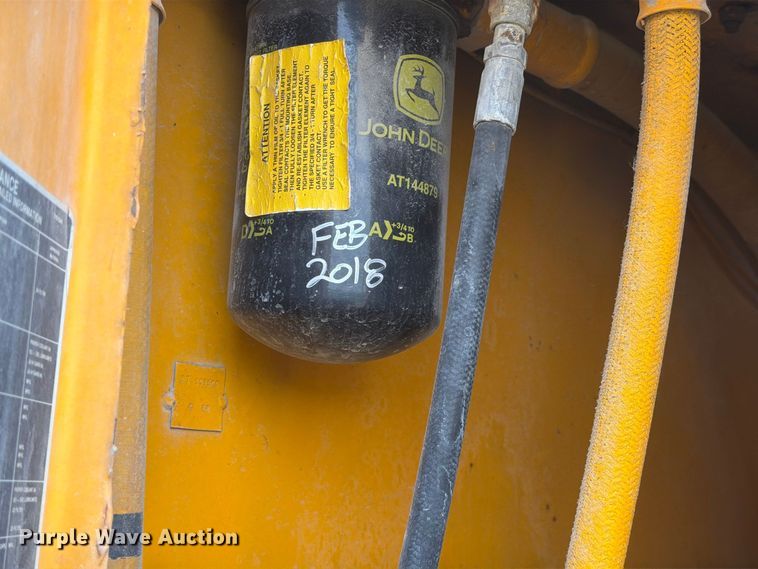 image for item FJ2070 1988 John Deere 544E wheel loader