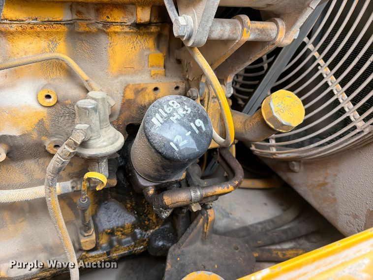 image for item FJ2070 1988 John Deere 544E wheel loader