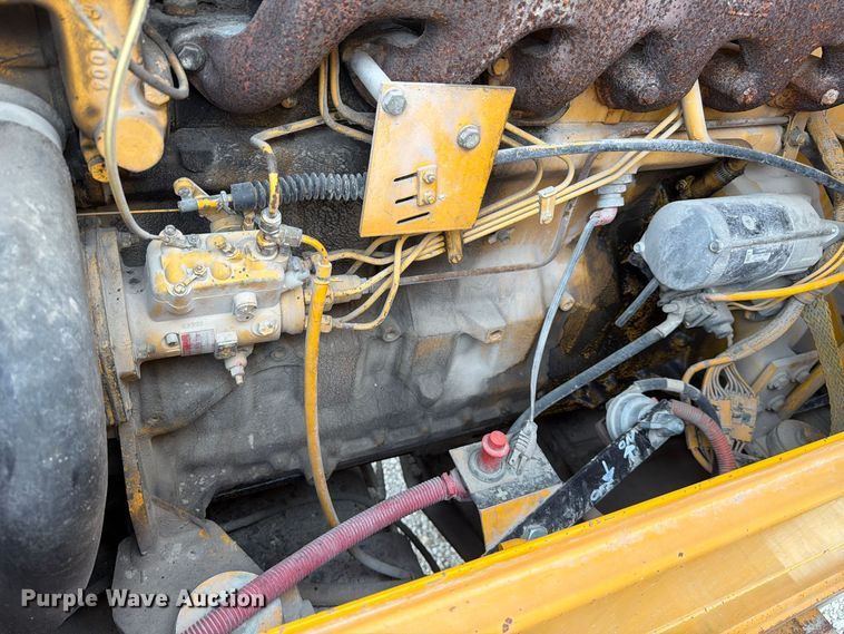 image for item FJ2070 1988 John Deere 544E wheel loader
